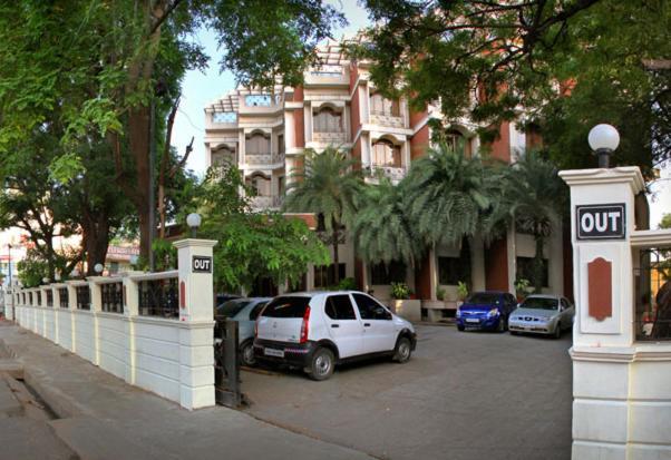 Hotel Jayaram Ποντισερί Εξωτερικό φωτογραφία